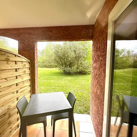 Nid Douillet Avec Terrasse Au Calme * 阿爾勒